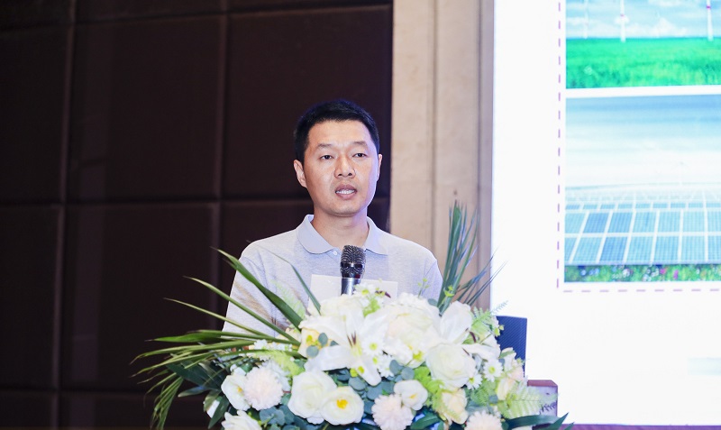 廣東工業(yè)大學材料與能源學院副教授張偉 廣東工業(yè)大學材料與能源學院副教授張偉