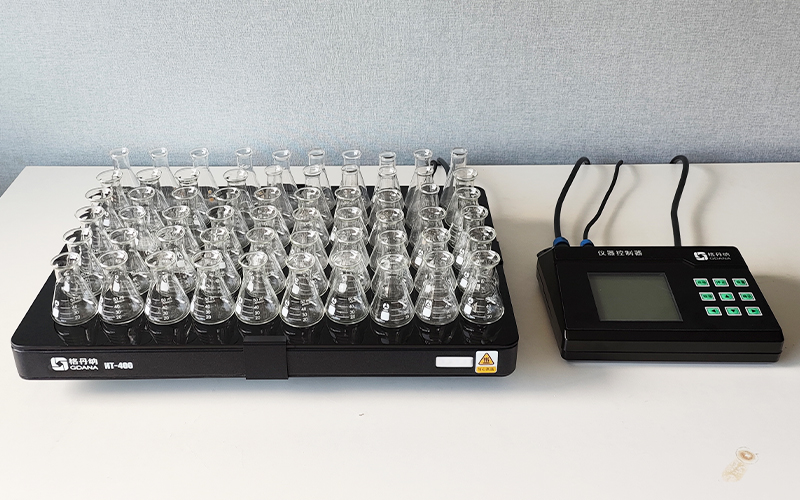 陶瓷加熱板的核心特點(diǎn)與應(yīng)用優(yōu)勢(shì)